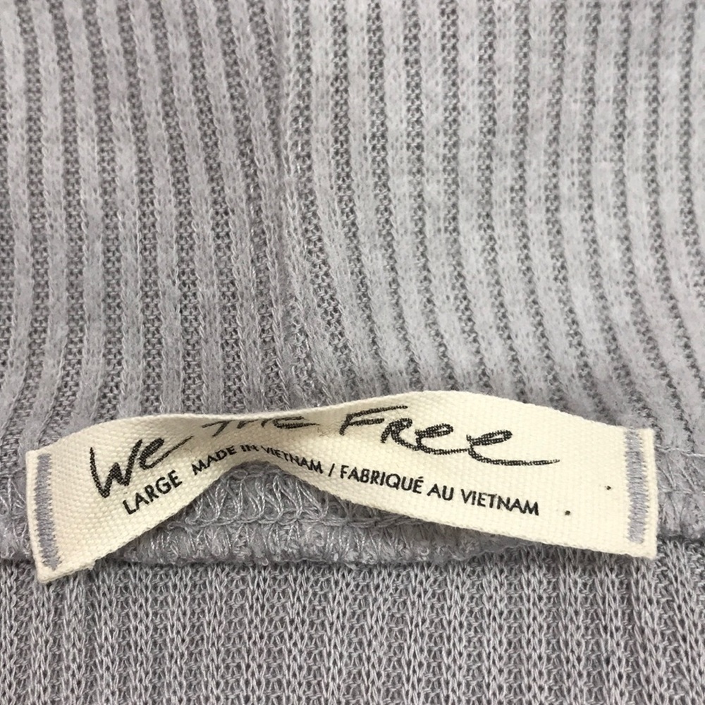 🎁 Free People Snowbunny Off-the-Shoulder Sweater - Picture 4 of 7